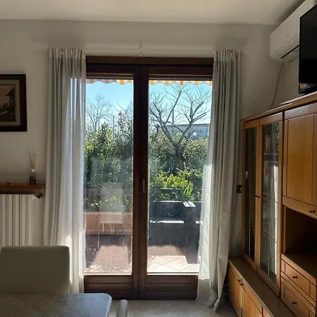 Con Giardino A Due Passi Dal Mare 度假居 切塞纳蒂科